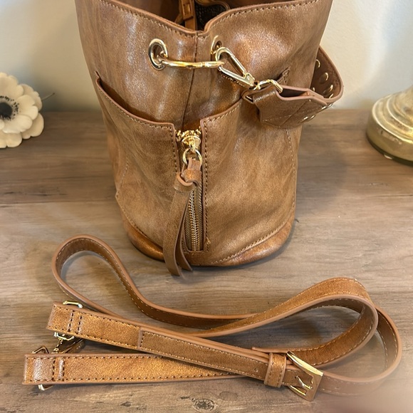 Steve Madden Greatest Bag Ever - Picture 5 of 10